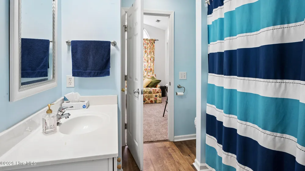 2209 Locksley Woods Drive #E Greenville, NC 27858
