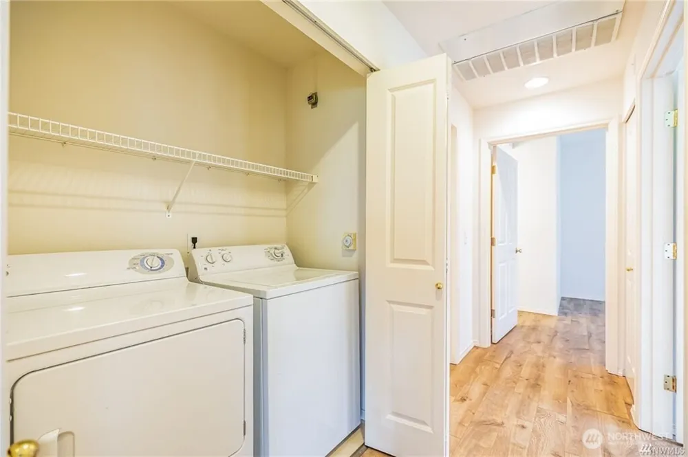 23790 SE Summerhill Lane Issaquah, WA 98029