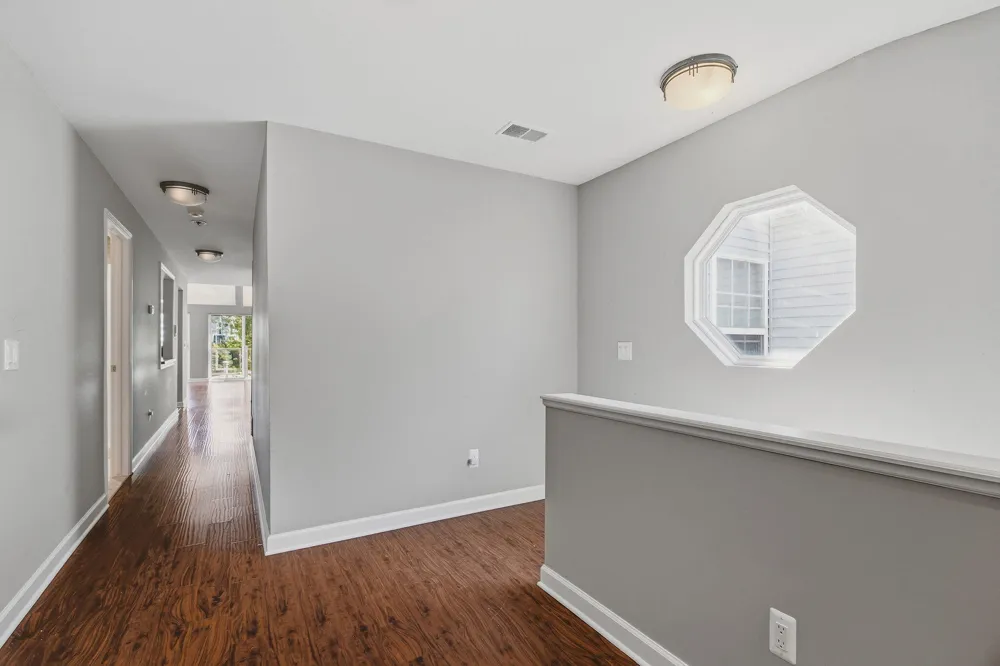 37782 Jefferson Avenue Harrison Charter Township, MI 48045