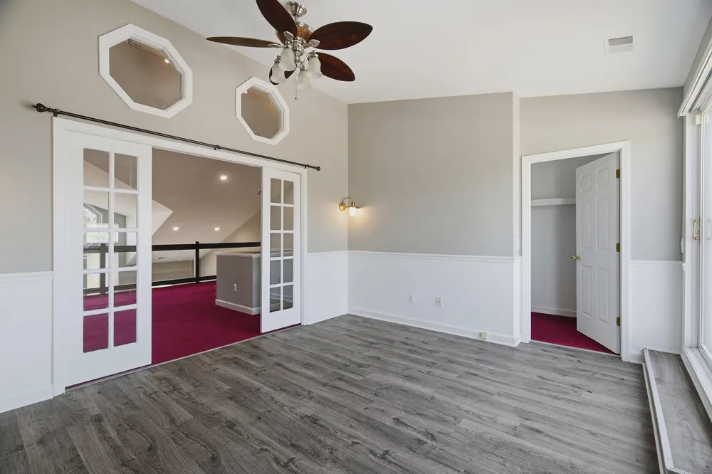 37782 Jefferson Avenue Harrison Charter Township, MI 48045