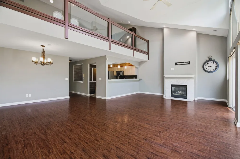 37782 Jefferson Avenue Harrison Charter Township, MI 48045