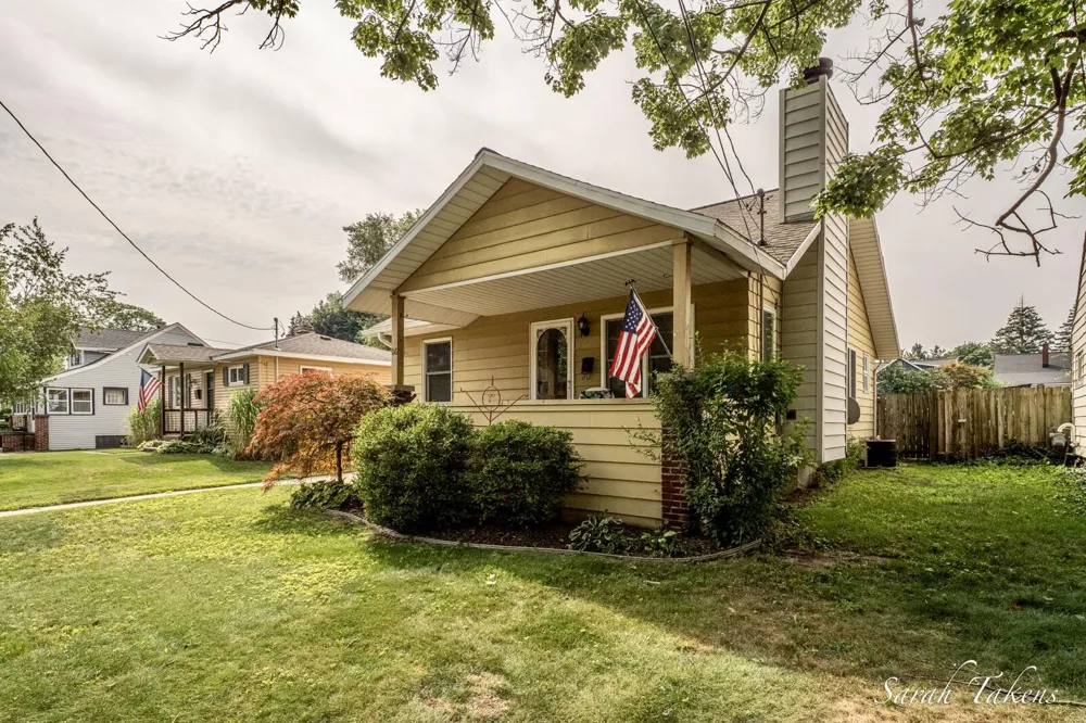 116 35th Street SE Wyoming City, MI 49548