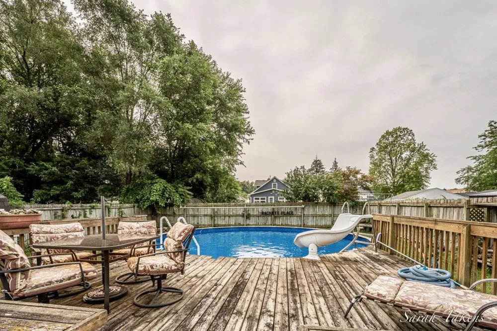116 35th Street SE Wyoming City, MI 49548