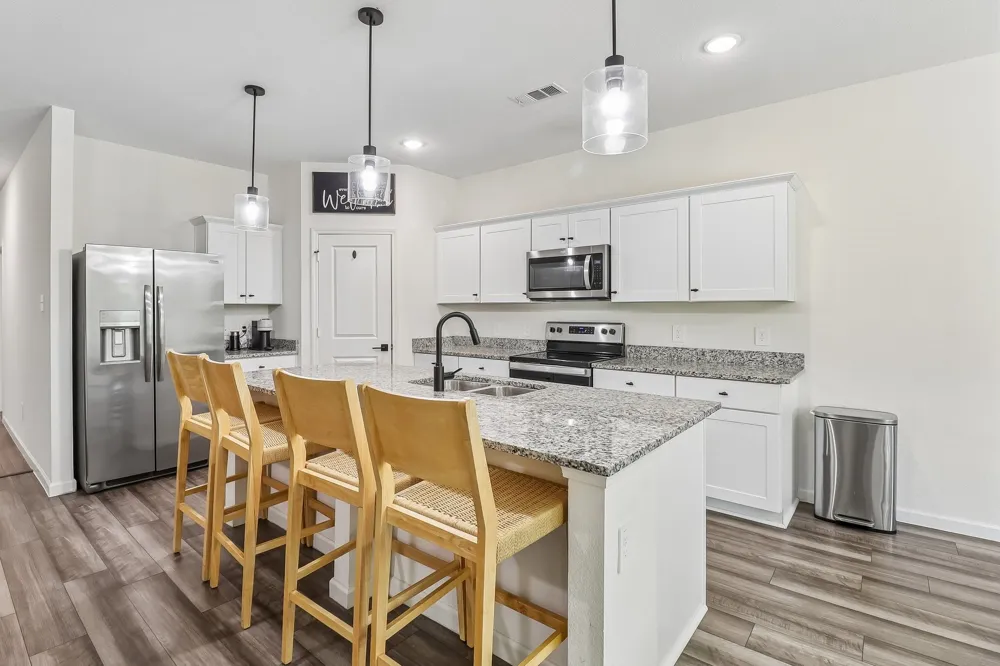 2573 Cinnamon Springs Road Glenn Heights, TX 75154