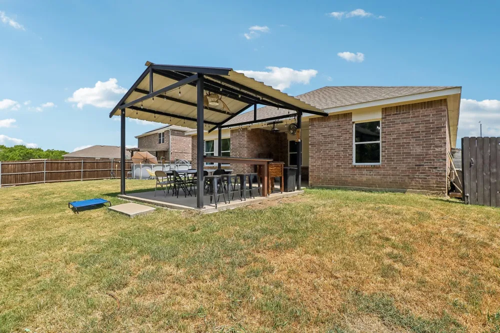 2573 Cinnamon Springs Road Glenn Heights, TX 75154