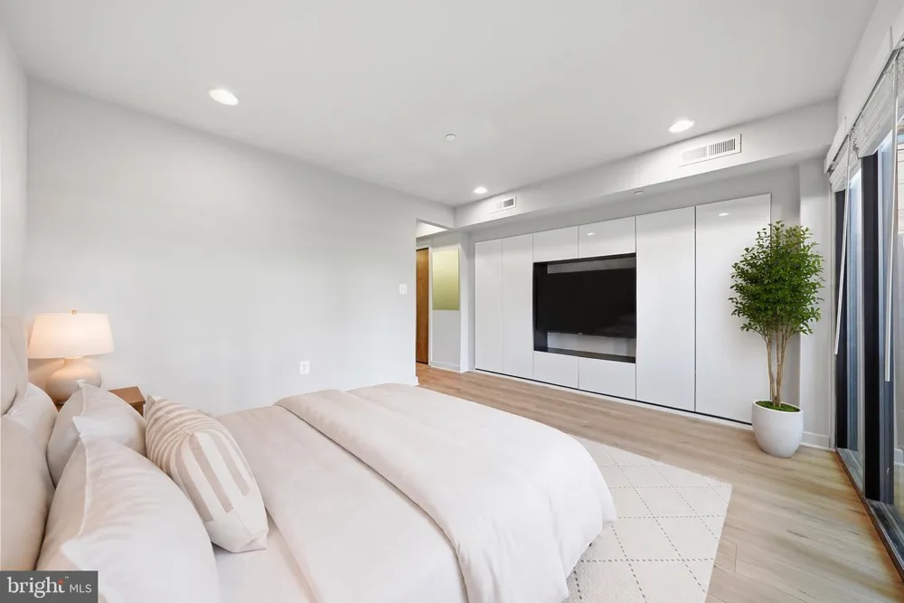 1341 IRVING STREET NW #A Washington, DC 20010