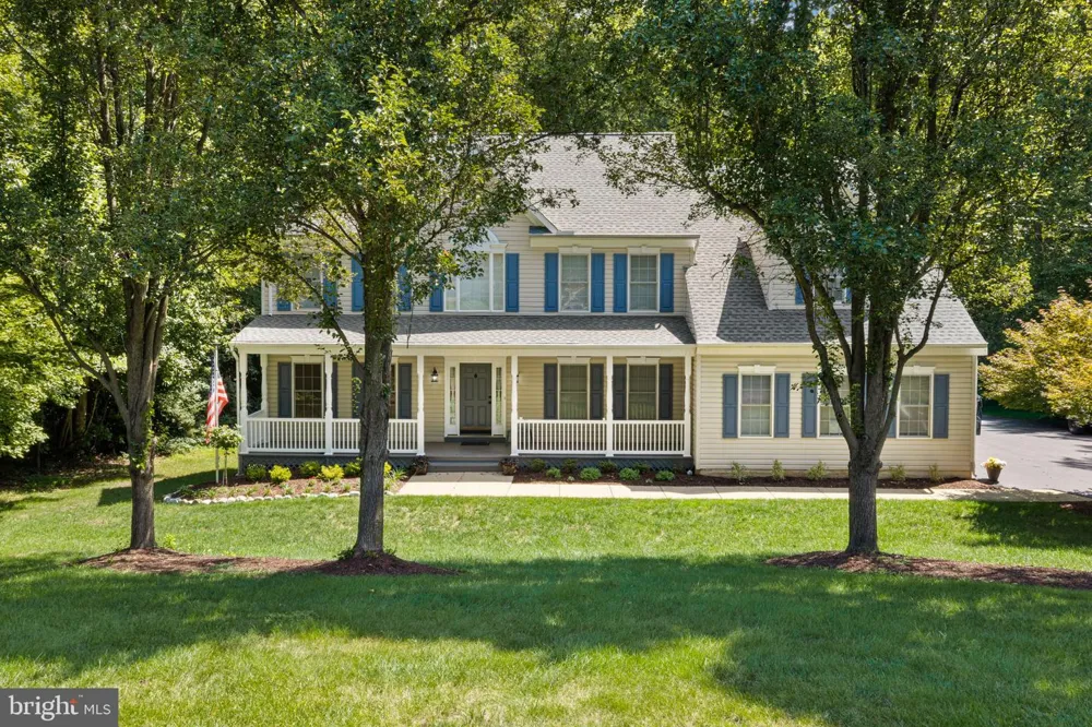 14023 FLAGTREE PLACE Manassas, VA 20112