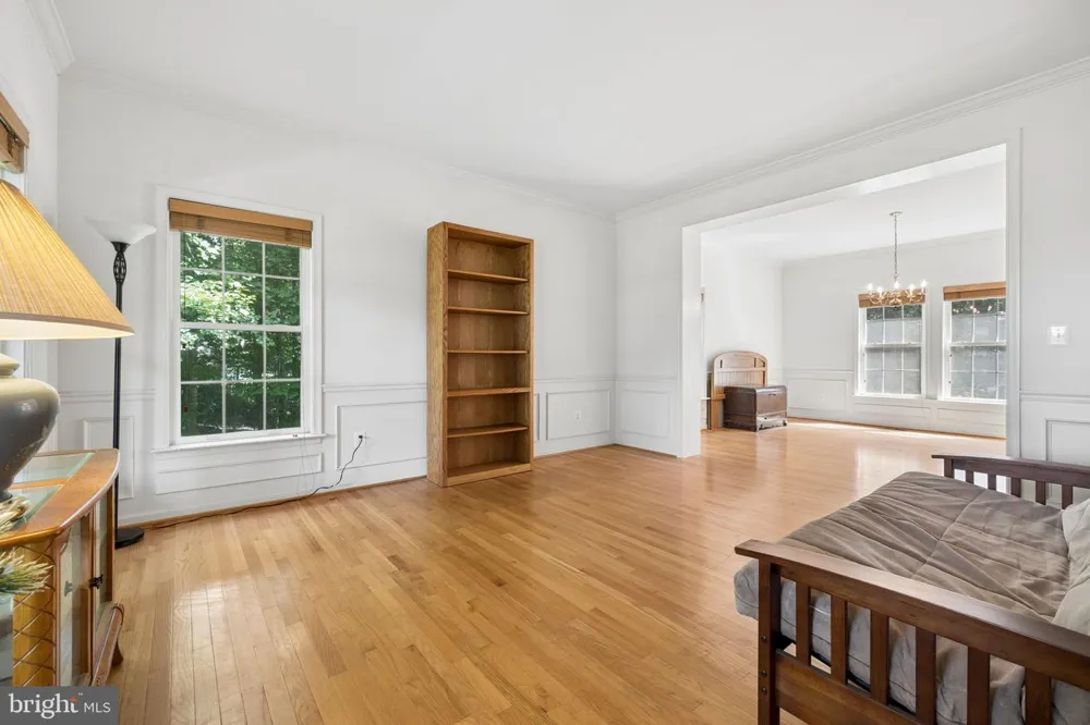 14023 FLAGTREE PLACE Manassas, VA 20112