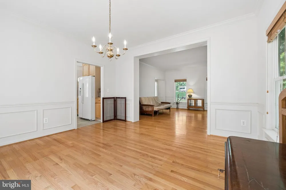 14023 FLAGTREE PLACE Manassas, VA 20112