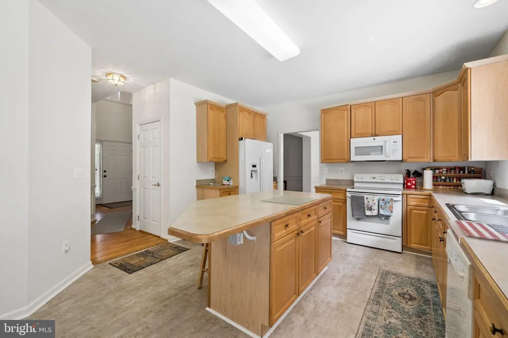 14023 FLAGTREE PLACE Manassas, VA 20112