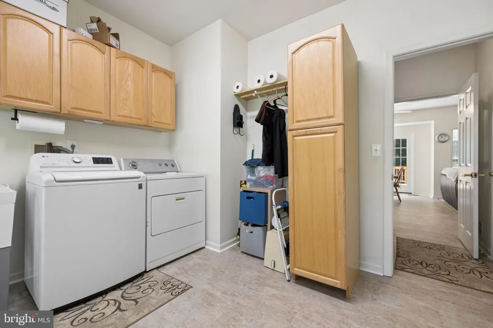 14023 FLAGTREE PLACE Manassas, VA 20112