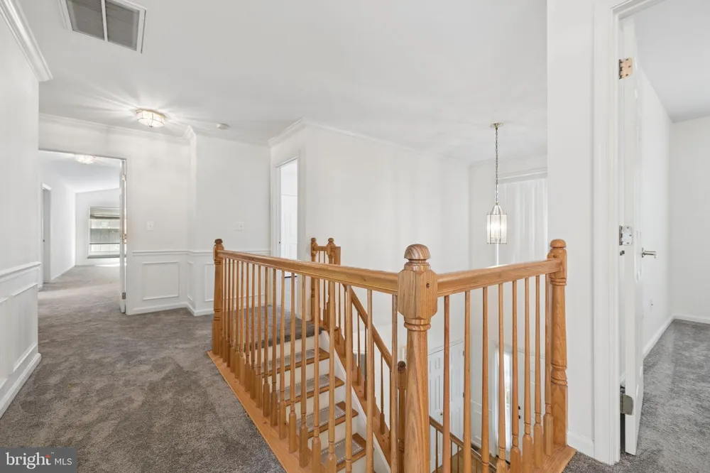 14023 FLAGTREE PLACE Manassas, VA 20112