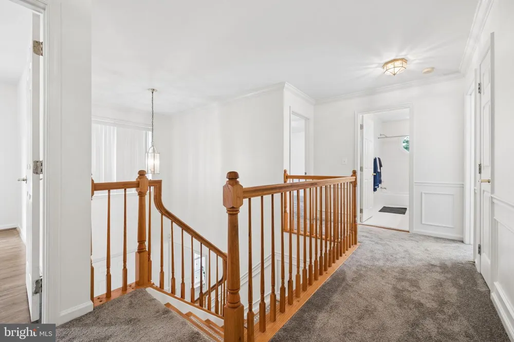 14023 FLAGTREE PLACE Manassas, VA 20112