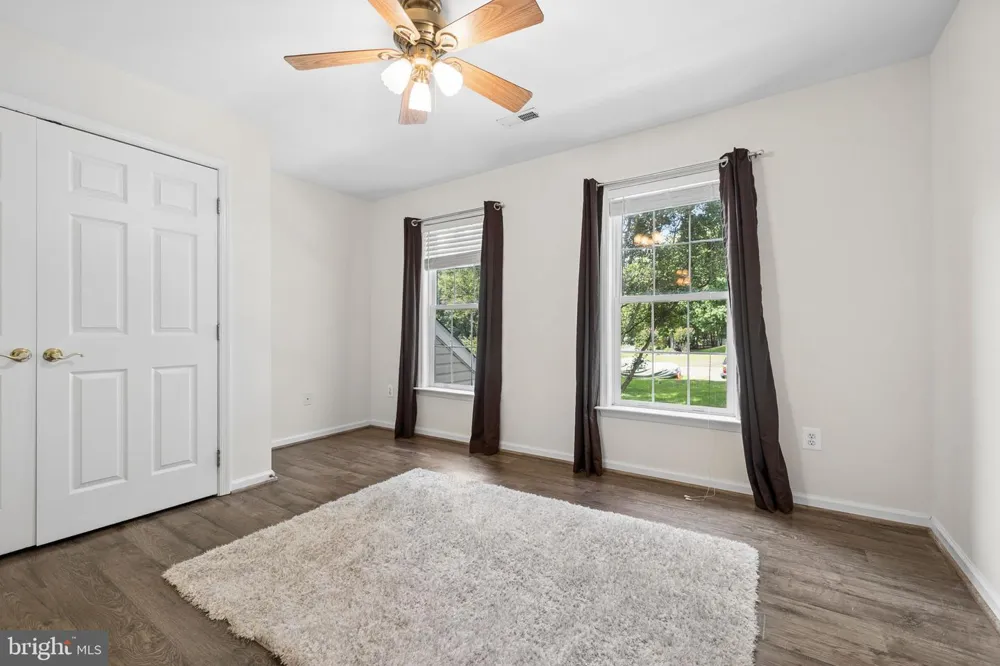 14023 FLAGTREE PLACE Manassas, VA 20112