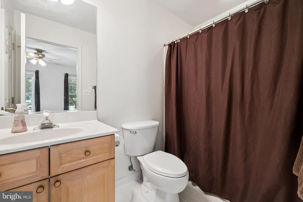 14023 FLAGTREE PLACE Manassas, VA 20112