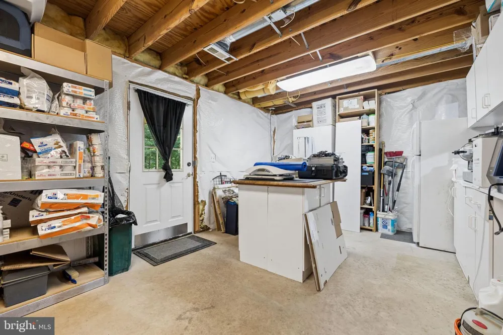 14023 FLAGTREE PLACE Manassas, VA 20112