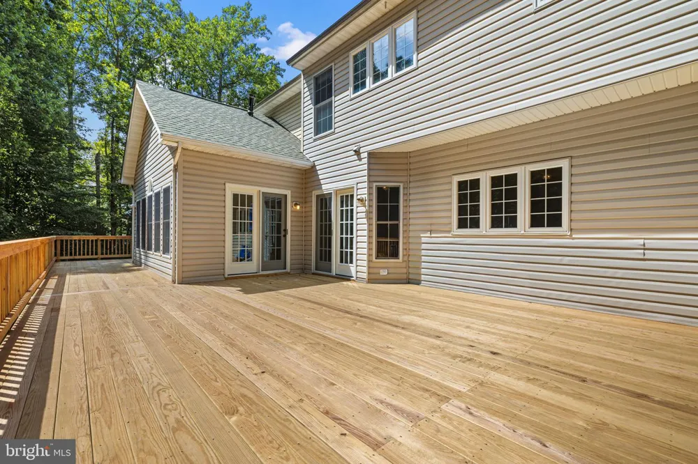 14023 FLAGTREE PLACE Manassas, VA 20112