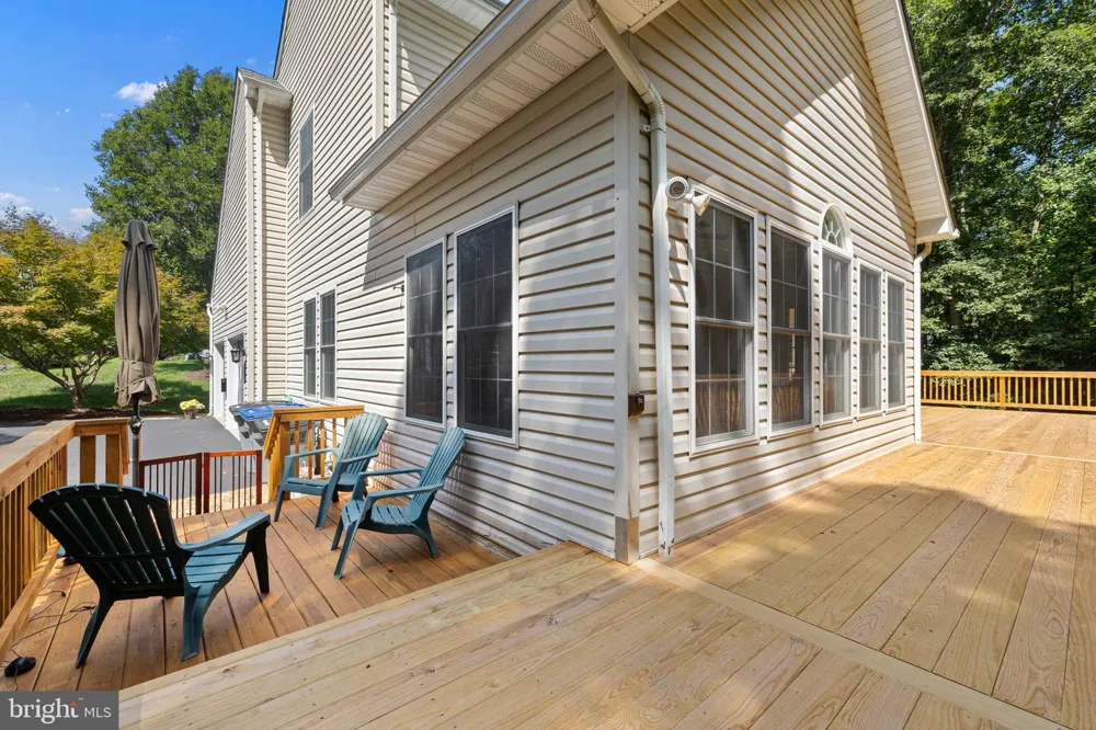14023 FLAGTREE PLACE Manassas, VA 20112