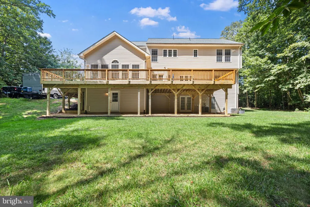 14023 FLAGTREE PLACE Manassas, VA 20112