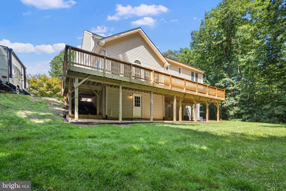 14023 FLAGTREE PLACE Manassas, VA 20112