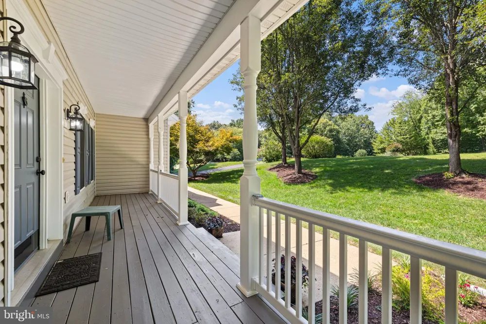 14023 FLAGTREE PLACE Manassas, VA 20112