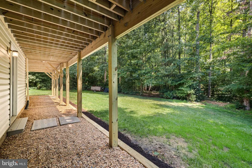 14023 FLAGTREE PLACE Manassas, VA 20112