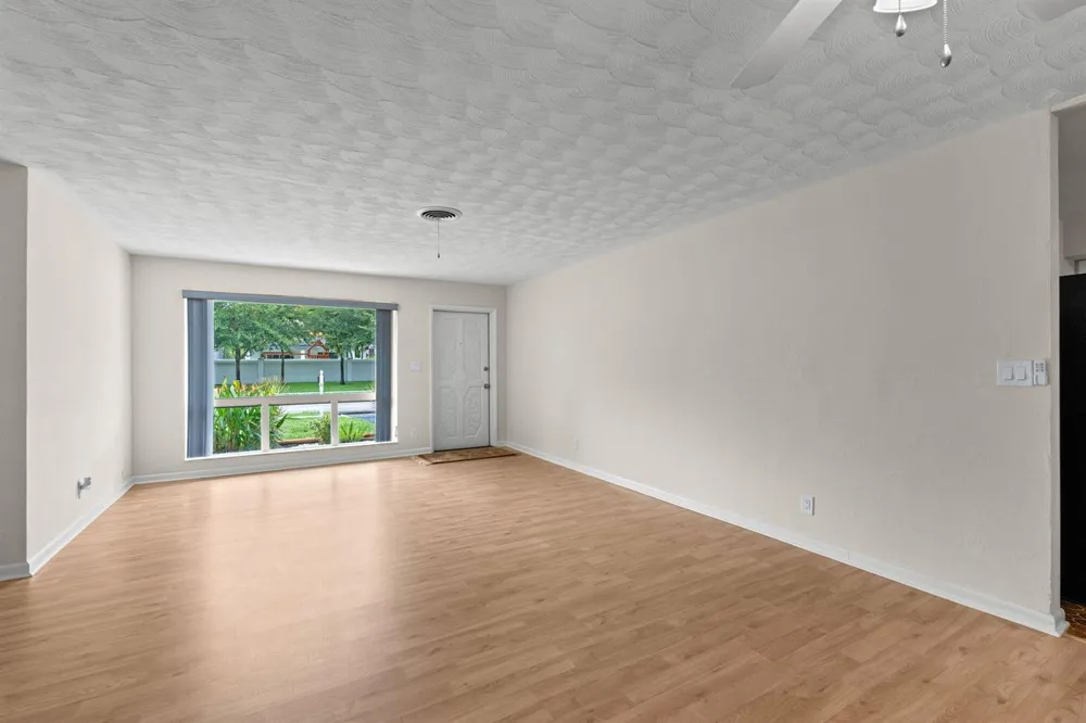 4987 SW 25th Avenue Dania Beach, FL 33312
