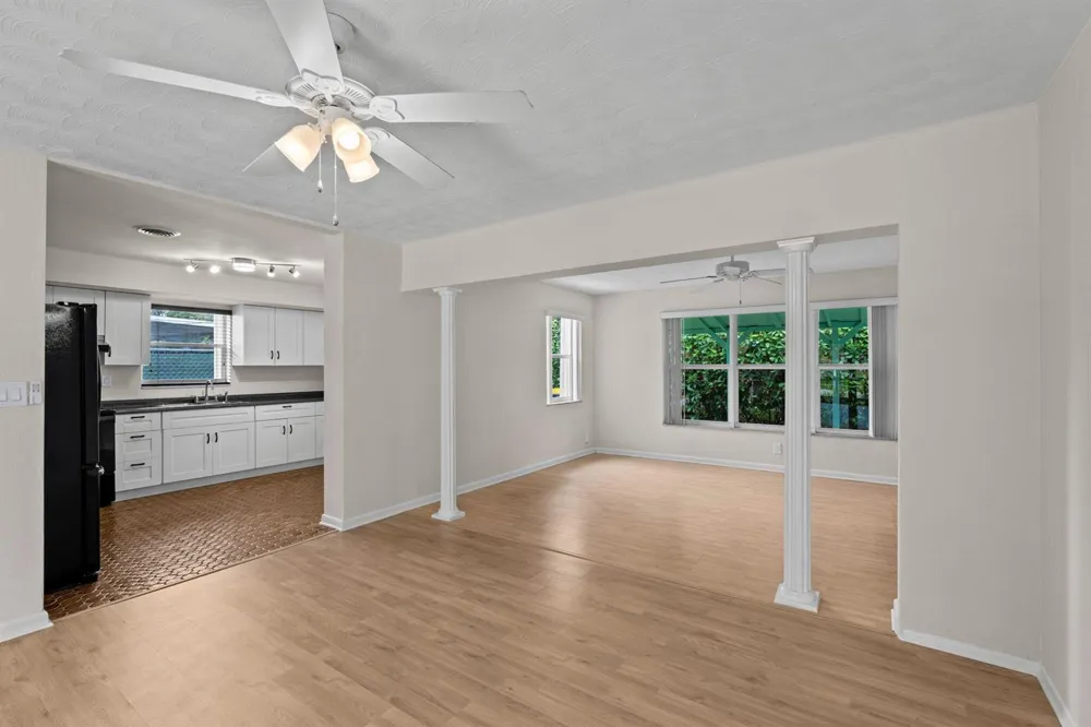 4987 SW 25th Avenue Dania Beach, FL 33312