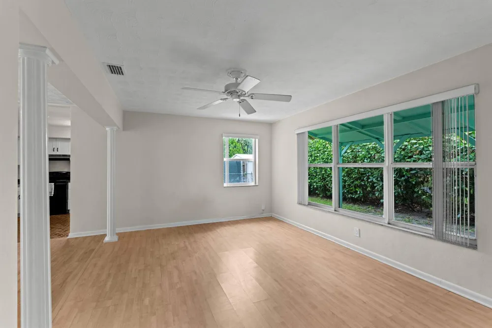 4987 SW 25th Avenue Dania Beach, FL 33312