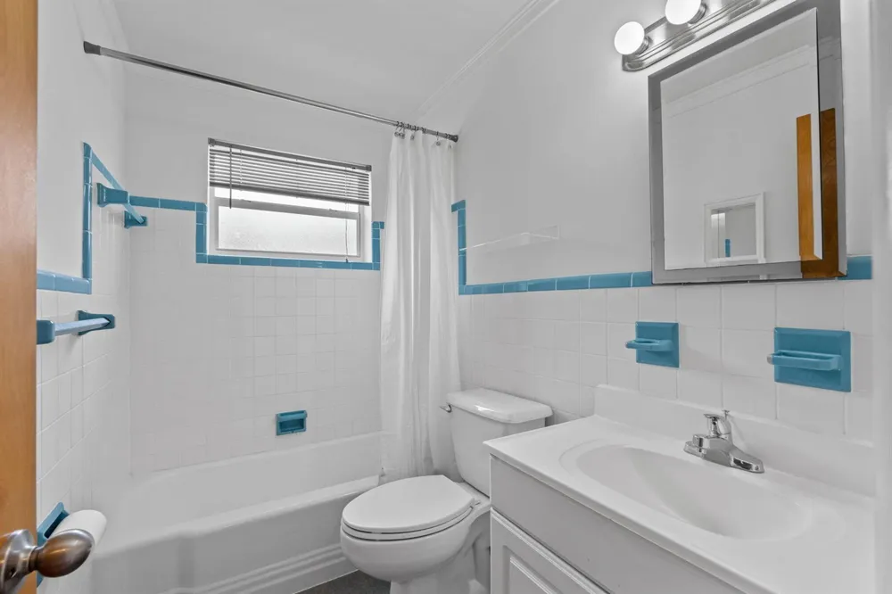 4987 SW 25th Avenue Dania Beach, FL 33312