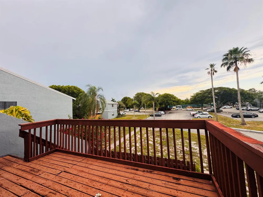 7 CROSSINGS CIRCLE #G Boynton Beach, FL 33435