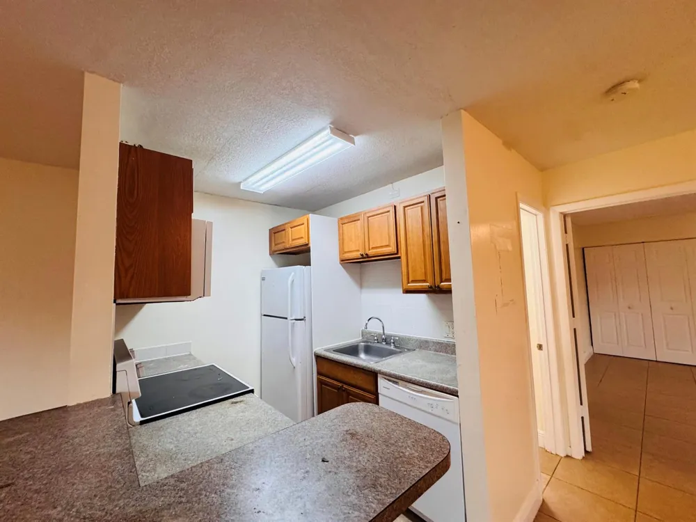 7 CROSSINGS CIRCLE #G Boynton Beach, FL 33435