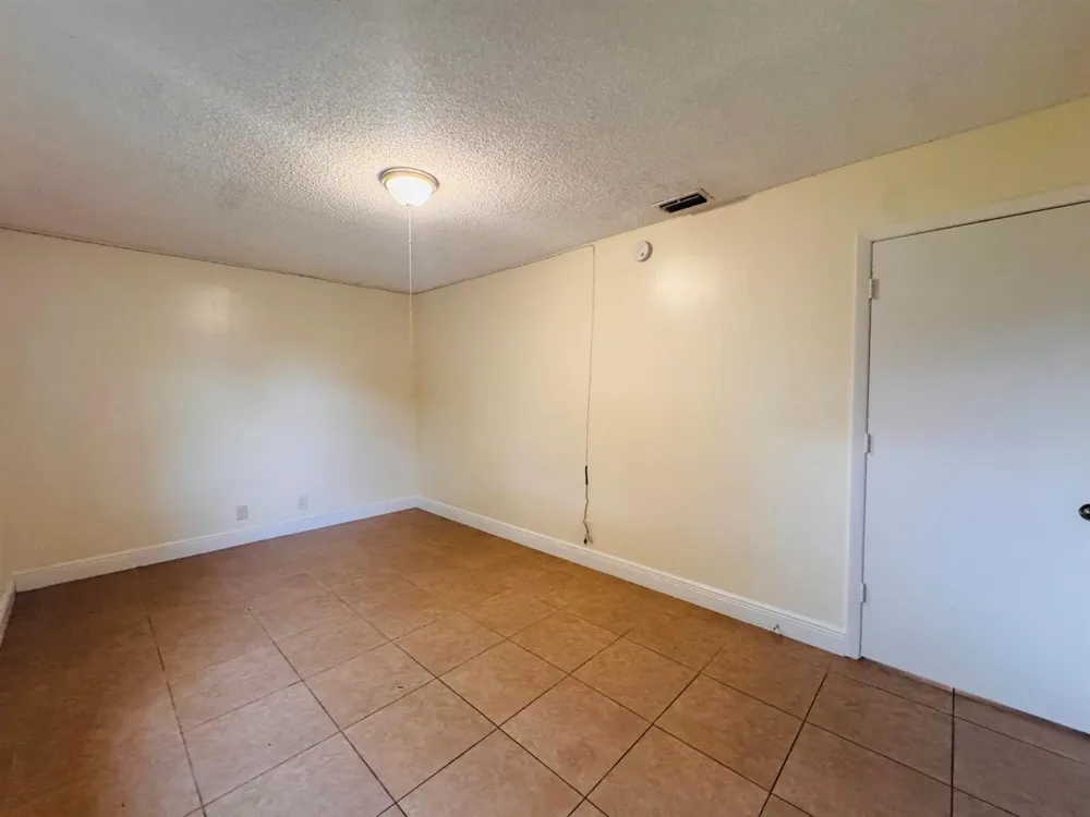 7 CROSSINGS CIRCLE #G Boynton Beach, FL 33435