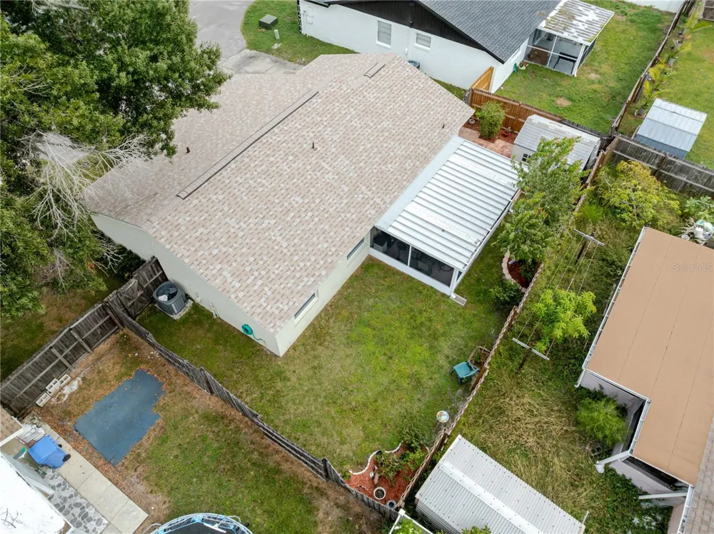 10118 HUNTERS POINT COURT Tampa, FL 33615