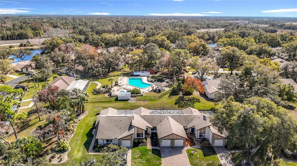 7385 CRESTWOOD DRIVE Weeki Wachee, FL 34613