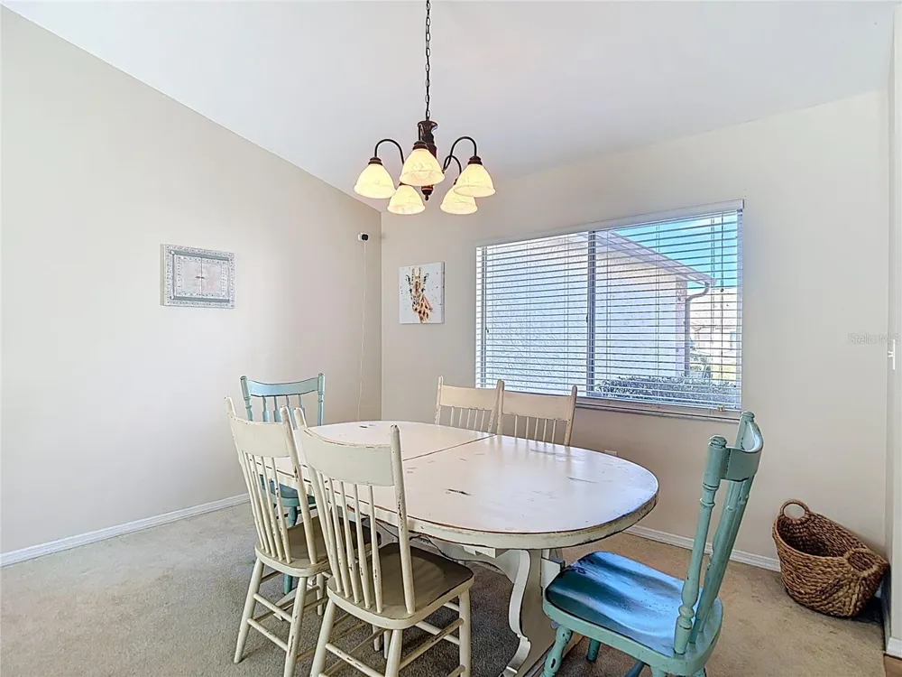 7385 CRESTWOOD DRIVE Weeki Wachee, FL 34613