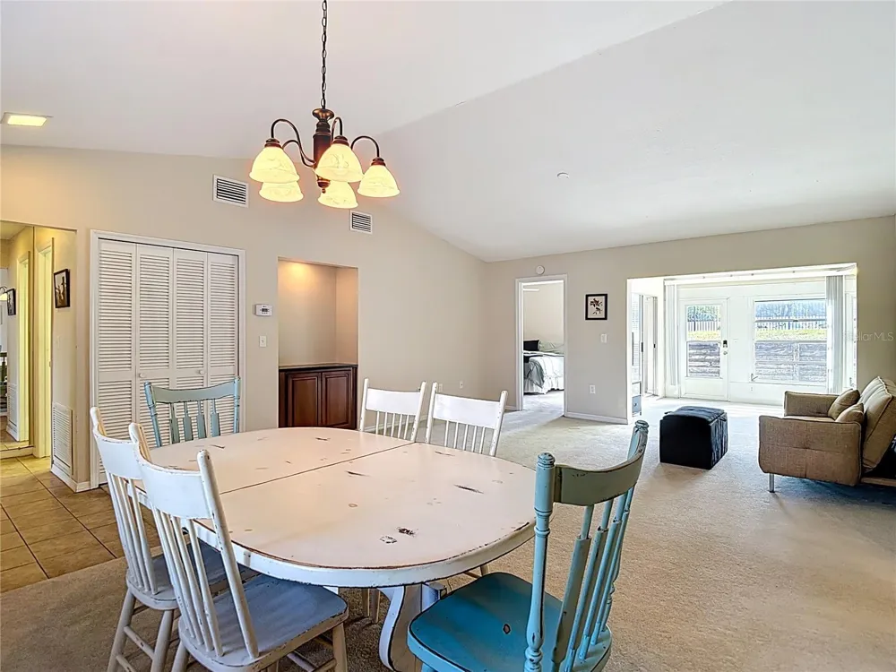 7385 CRESTWOOD DRIVE Weeki Wachee, FL 34613