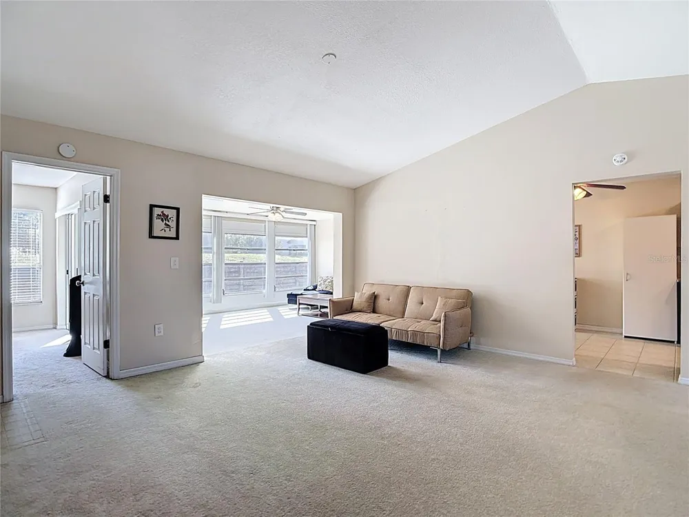 7385 CRESTWOOD DRIVE Weeki Wachee, FL 34613