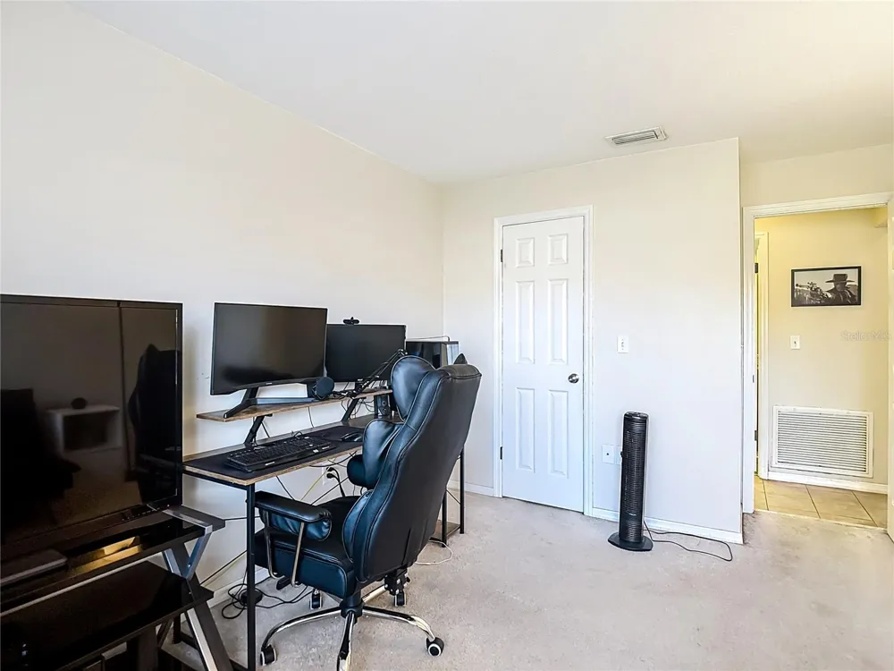 7385 CRESTWOOD DRIVE Weeki Wachee, FL 34613