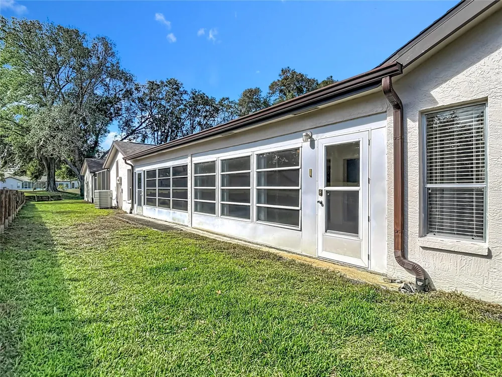 7385 CRESTWOOD DRIVE Weeki Wachee, FL 34613