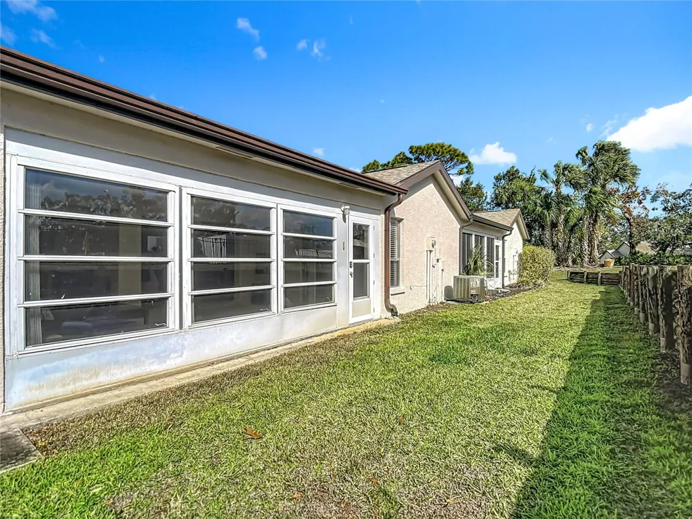 7385 CRESTWOOD DRIVE Weeki Wachee, FL 34613