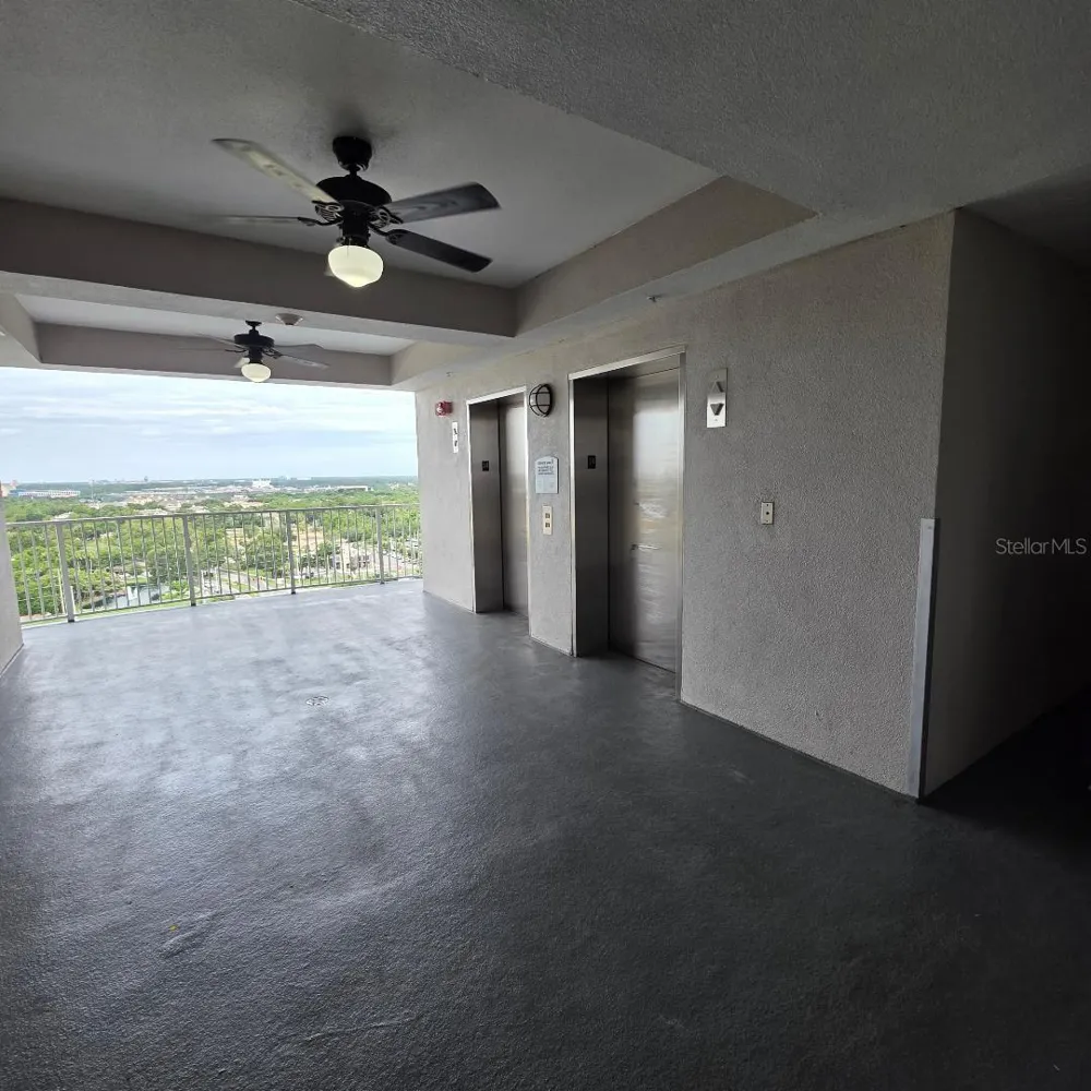 13427 BLUE HERON BEACH DR #1405 Orlando, FL 32821