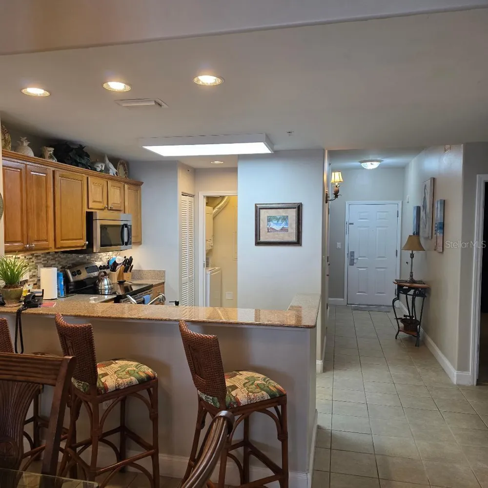 13427 BLUE HERON BEACH DR #1405 Orlando, FL 32821