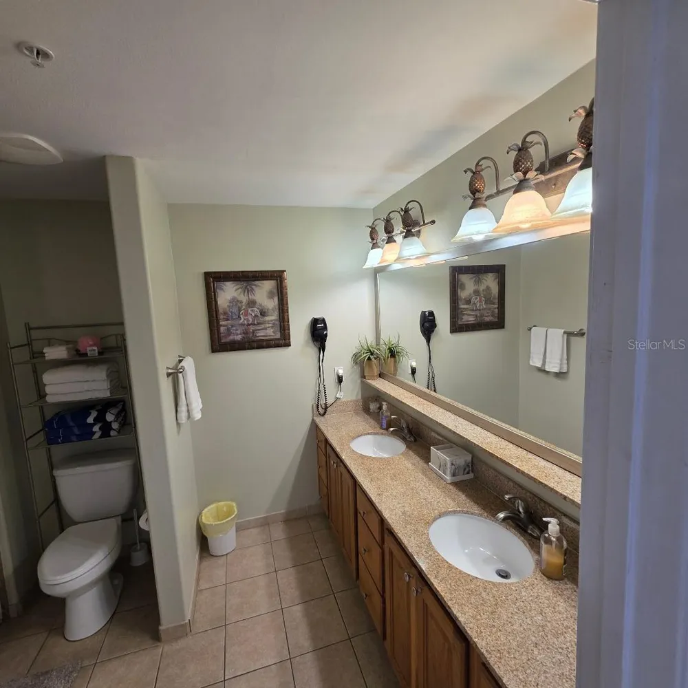 13427 BLUE HERON BEACH DR #1405 Orlando, FL 32821