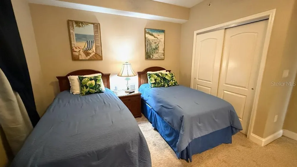 13427 BLUE HERON BEACH DR #1405 Orlando, FL 32821