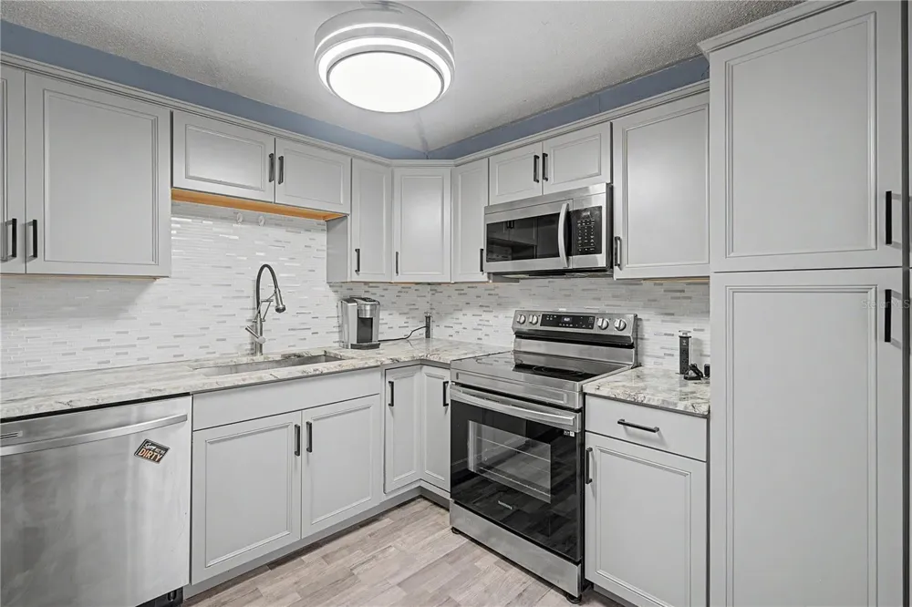 1655 S HIGHLAND AVENUE #F129 Clearwater, FL 33756