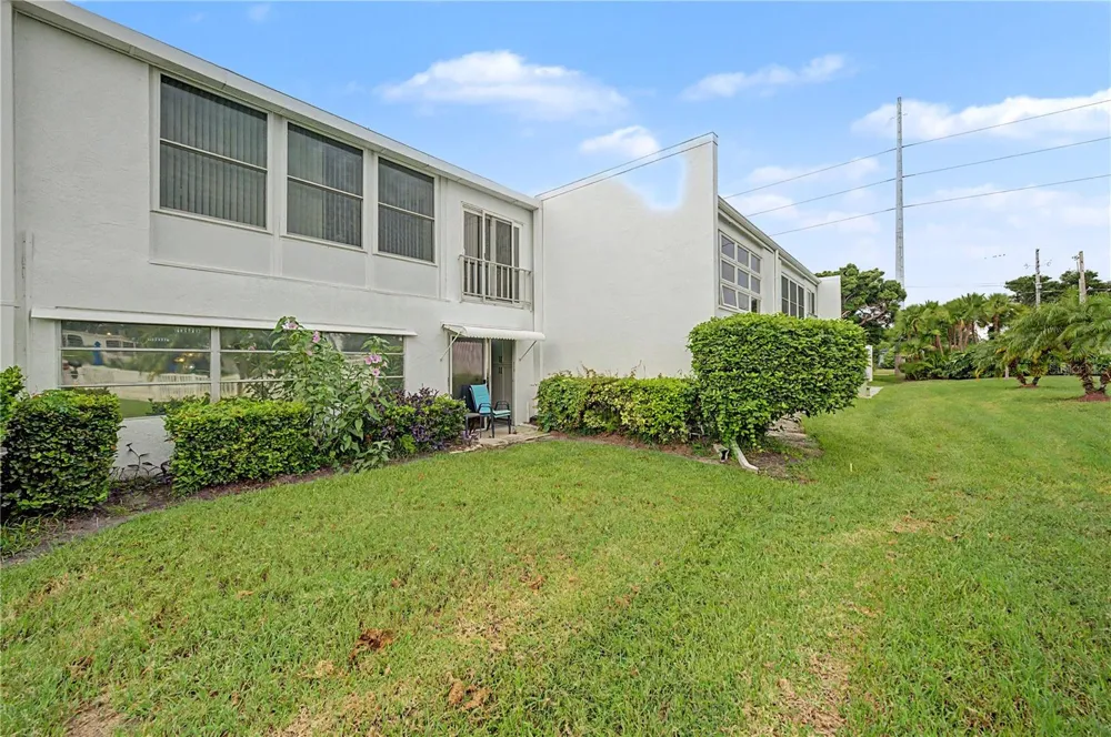 1655 S HIGHLAND AVENUE #F129 Clearwater, FL 33756