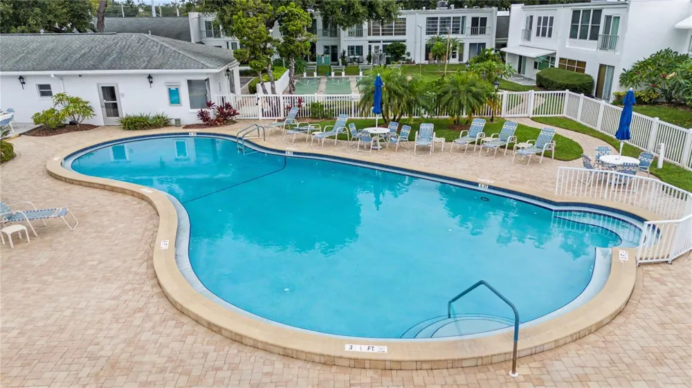 1655 S HIGHLAND AVENUE #F129 Clearwater, FL 33756