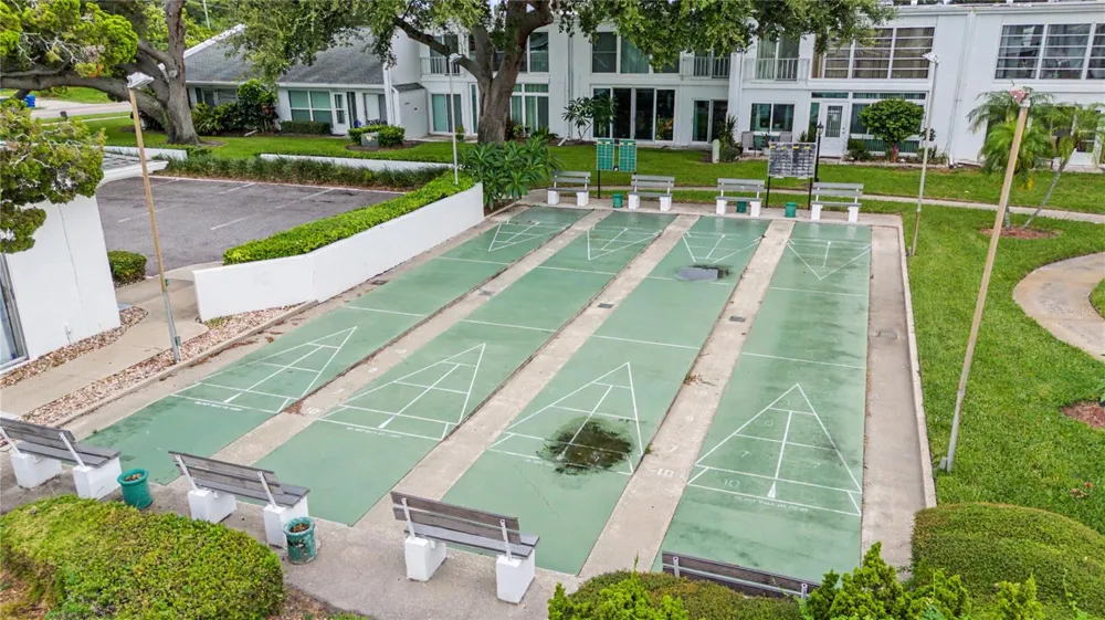 1655 S HIGHLAND AVENUE #F129 Clearwater, FL 33756