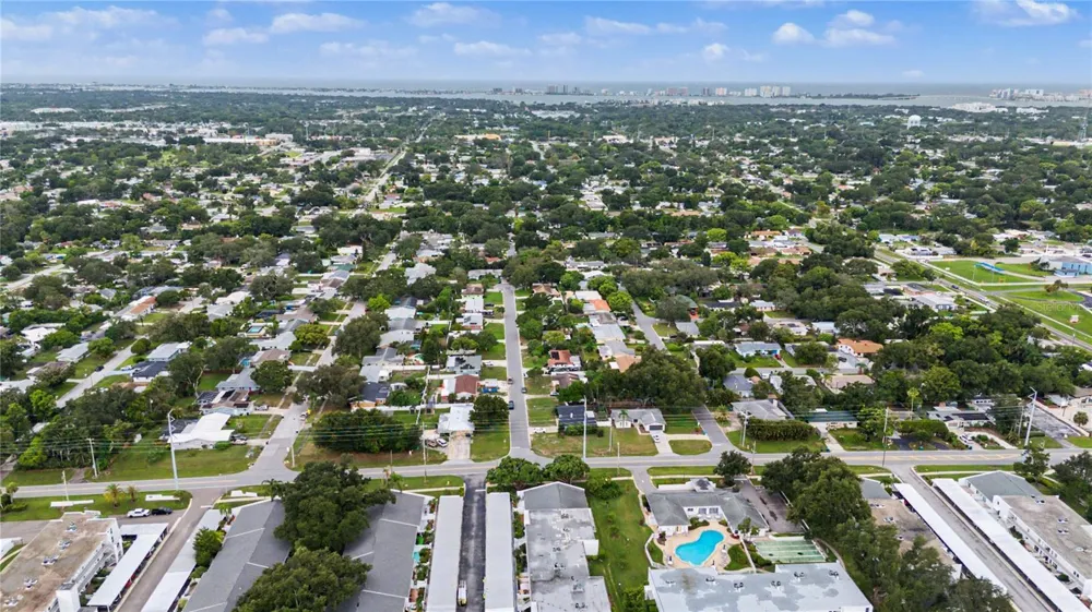 1655 S HIGHLAND AVENUE #F129 Clearwater, FL 33756